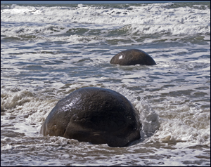 Moeraki Boulders